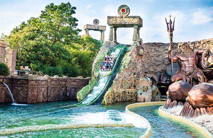 //www.jet2holidays.com/-/media/assets/product images - custom overview groups/vrn/vrn_77523_gardaland_hotel_0221_08.jpg